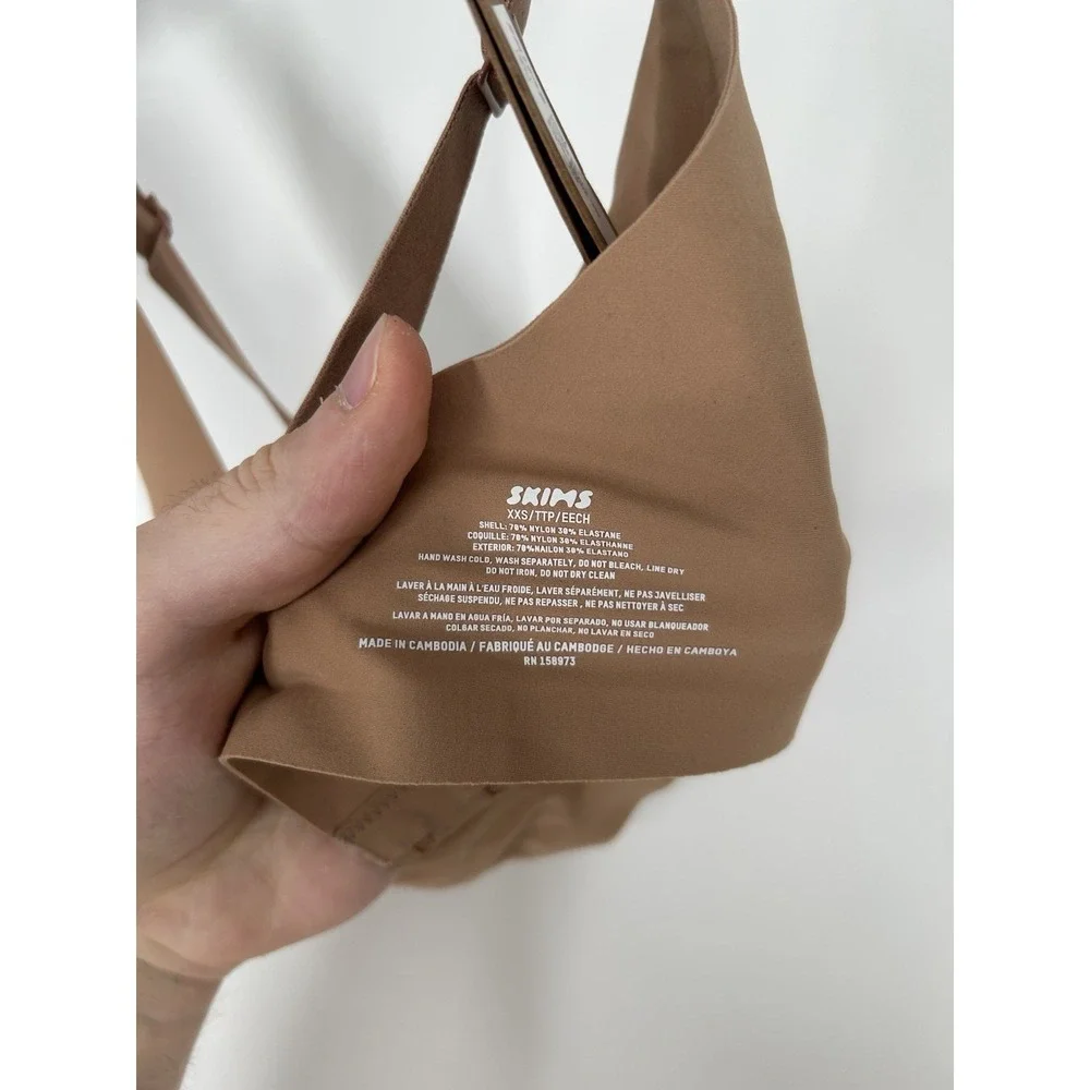 Skims Naked Plunge Bra Wireless Kim Kardashian Sienna Beige Brown Tan Size‎ XXS - Picture 4 of 6